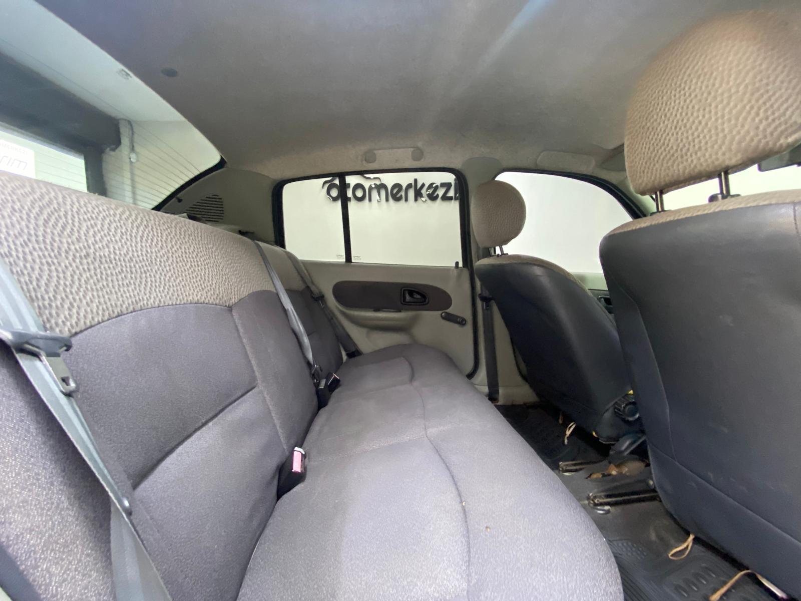 RENAULT CLIO 22